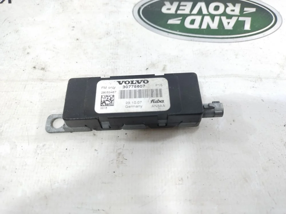 Усилитель антенны FM Volvo C70 2006-2013 Кабриолет
