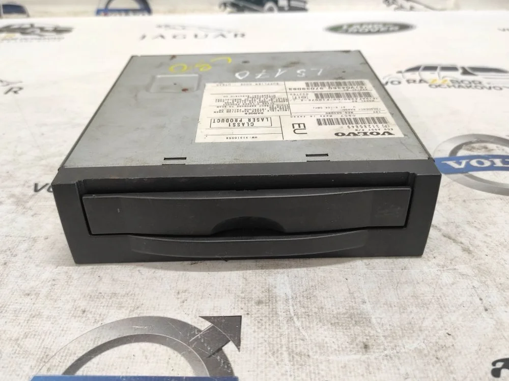 CD-чейнджер Volvo V50 S40 C30 2006-2012