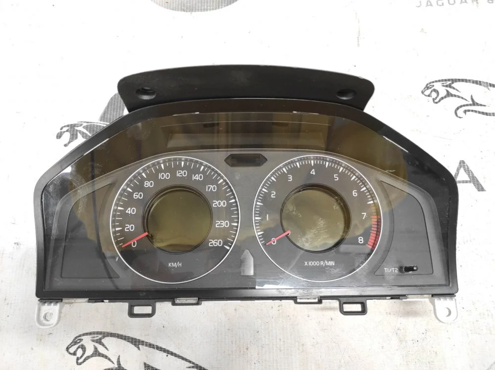 Панель приборов Volvo S80 XC70мXC60 V70 30786622AB