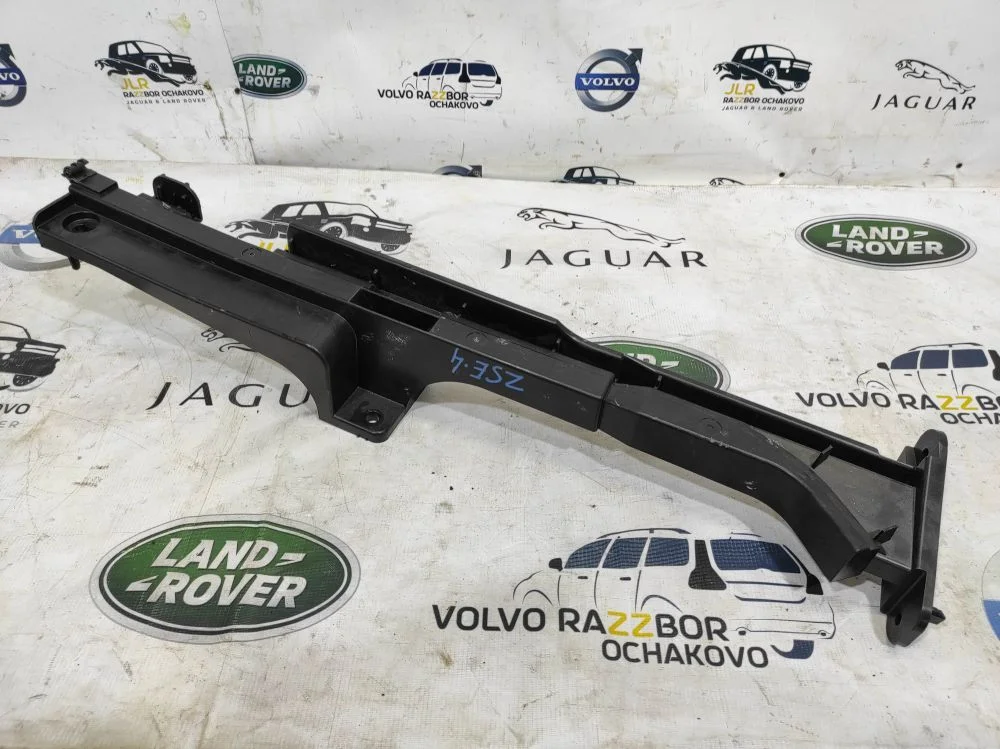 Направляющая пола багажника Volvo V60 2011-2018