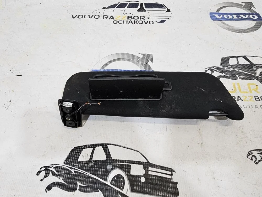 Козырек солнцезащитный Range Rover Velar L560