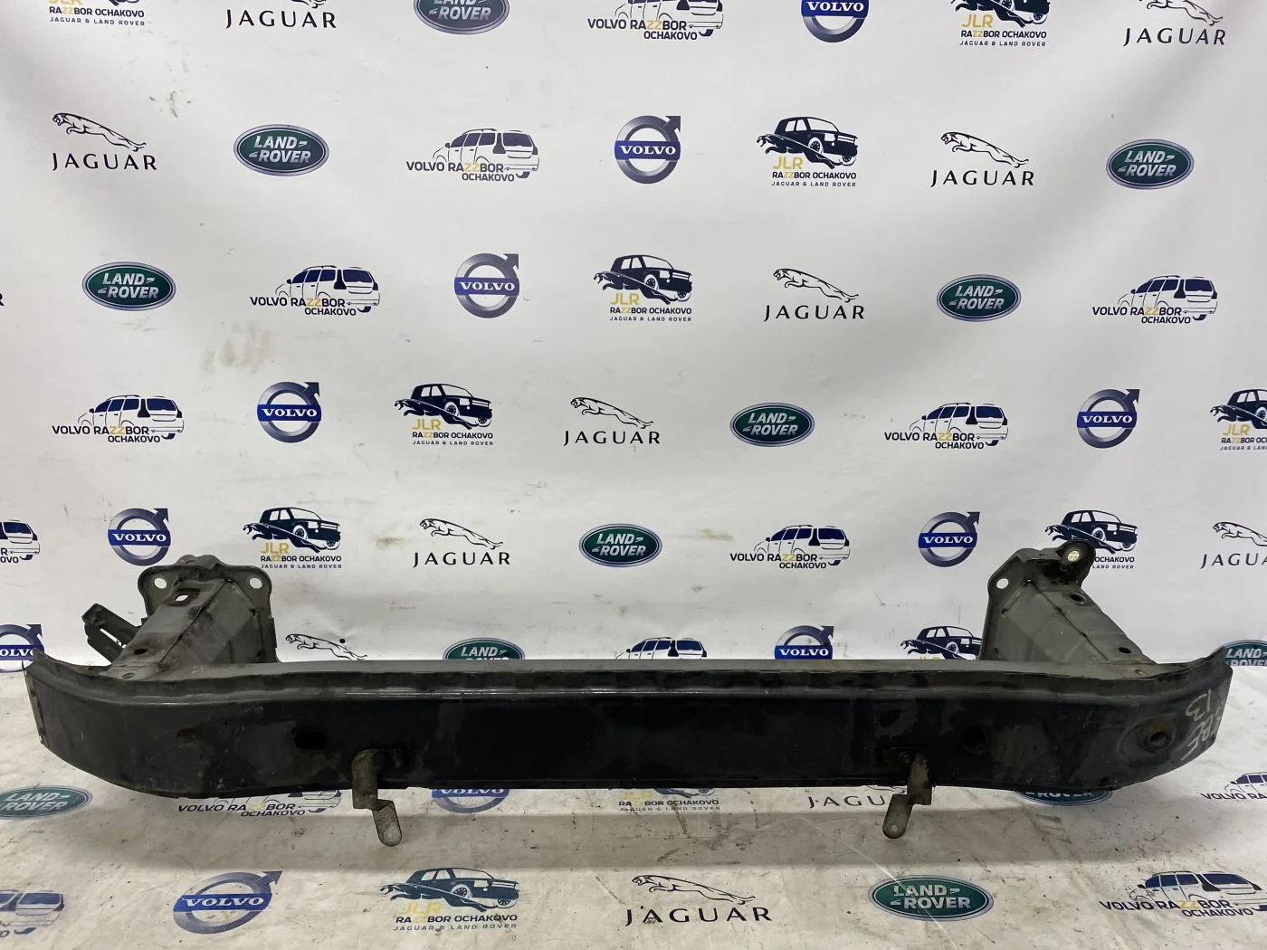 Усилитель переднего бампера Volvo S40 C30 V50 C70